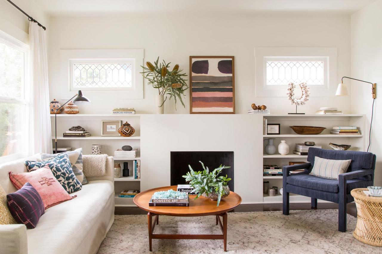 15 Small Living Room Layouts That Maximize Space